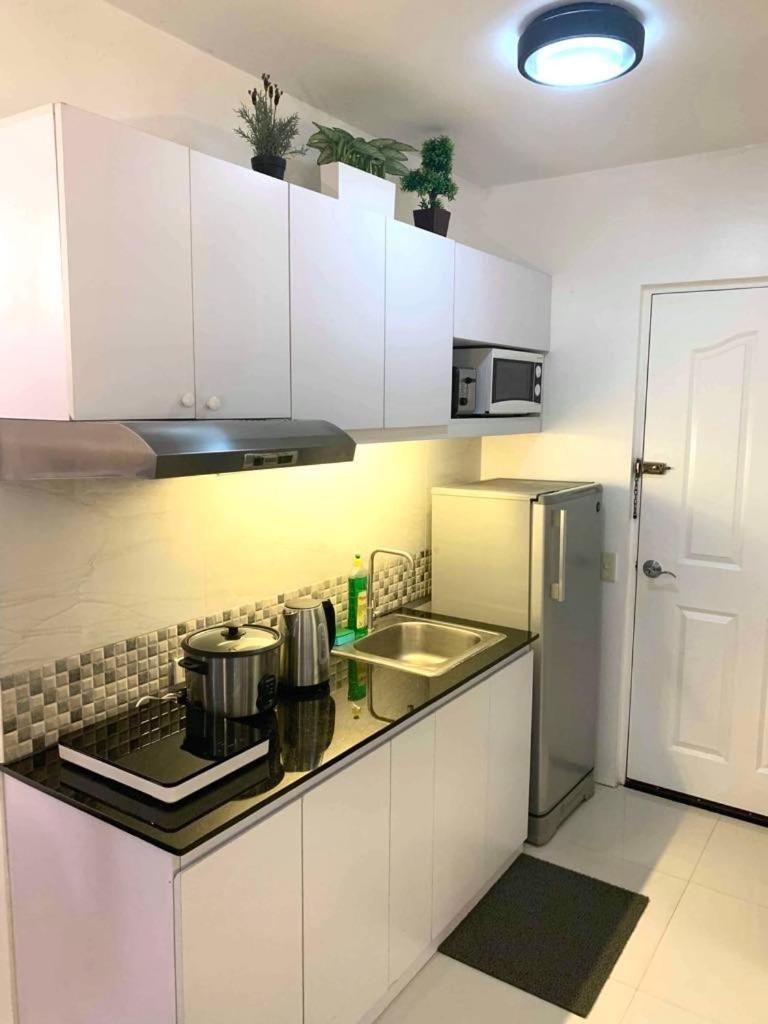 Avida Condo Near Naia Манила Екстериор снимка