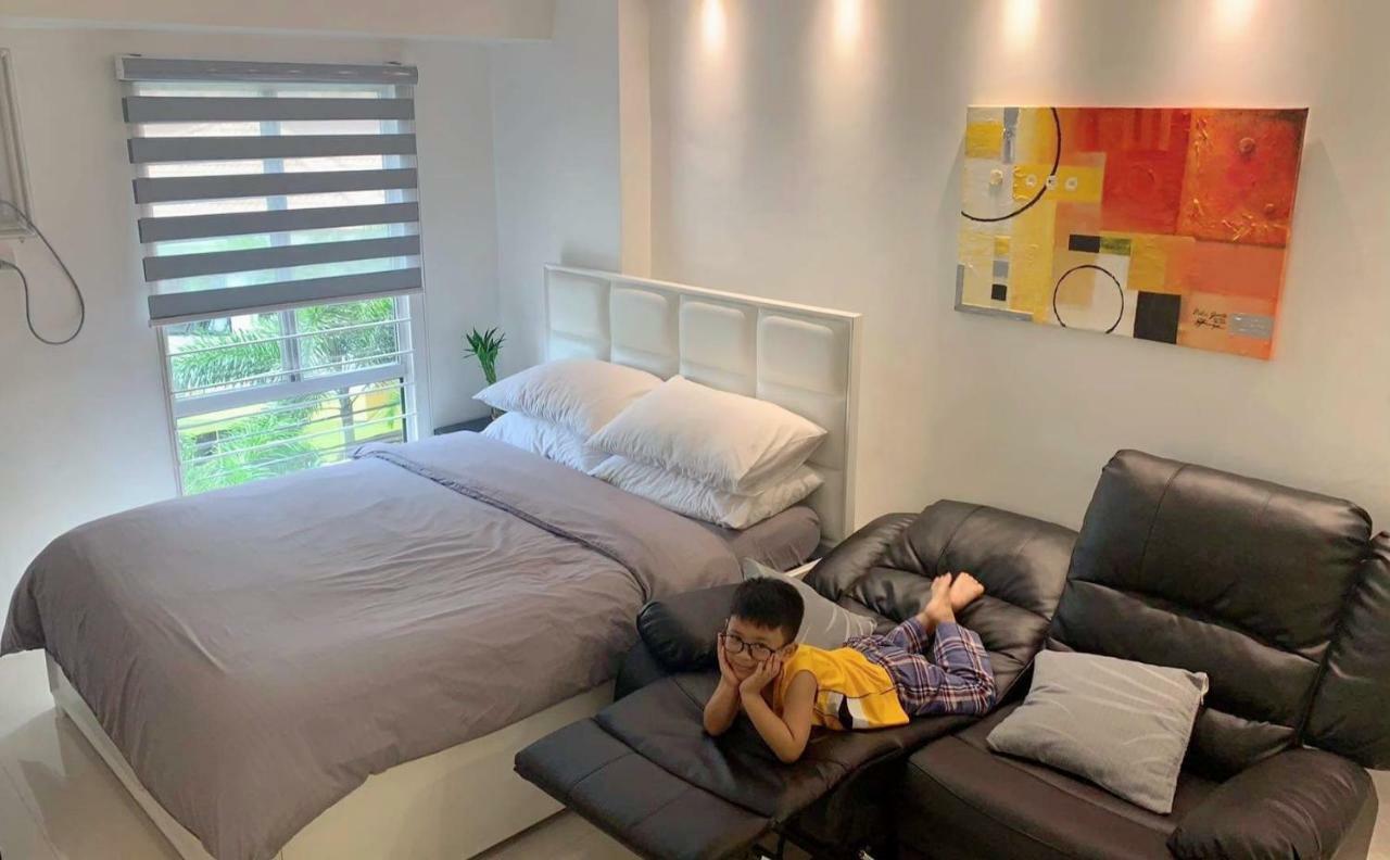 Avida Condo Near Naia Манила Екстериор снимка
